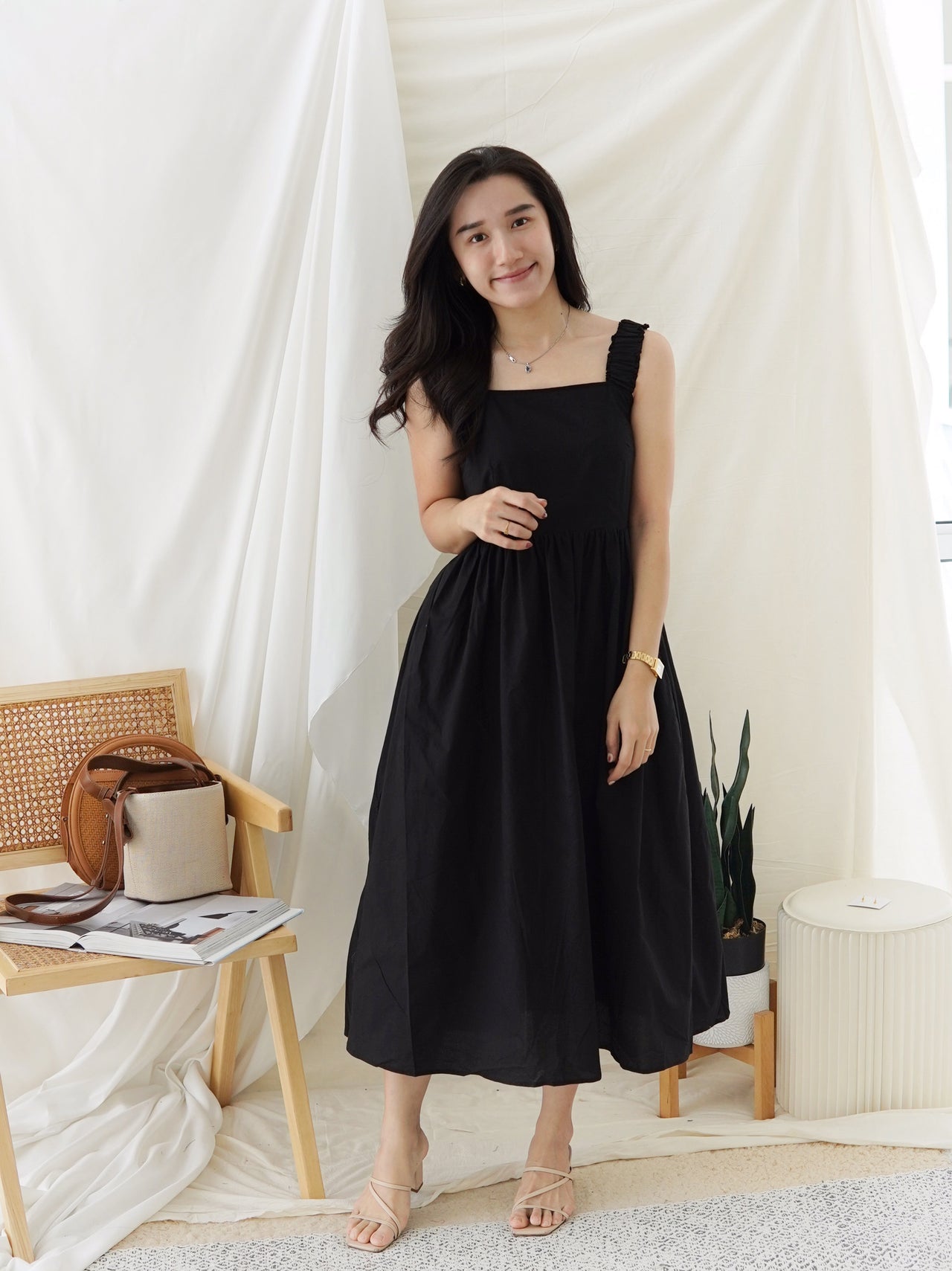 ALINE SMOCKED LONG DRESS
