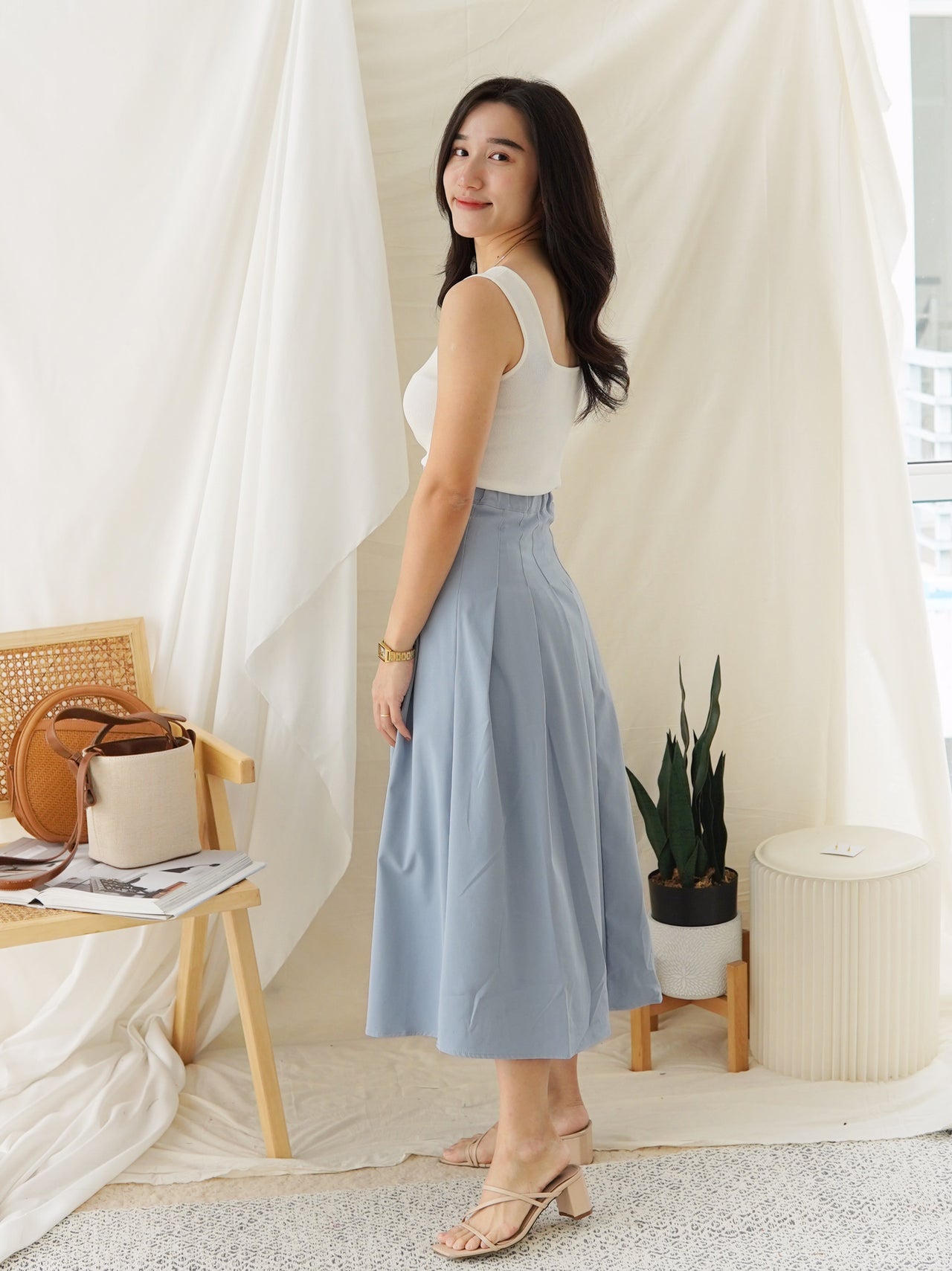 SOVEL PLEAT HIGH MIDI SKIRT