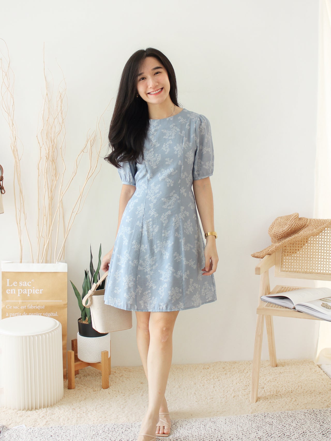 VIVI KOREAN Blue Floral Dress