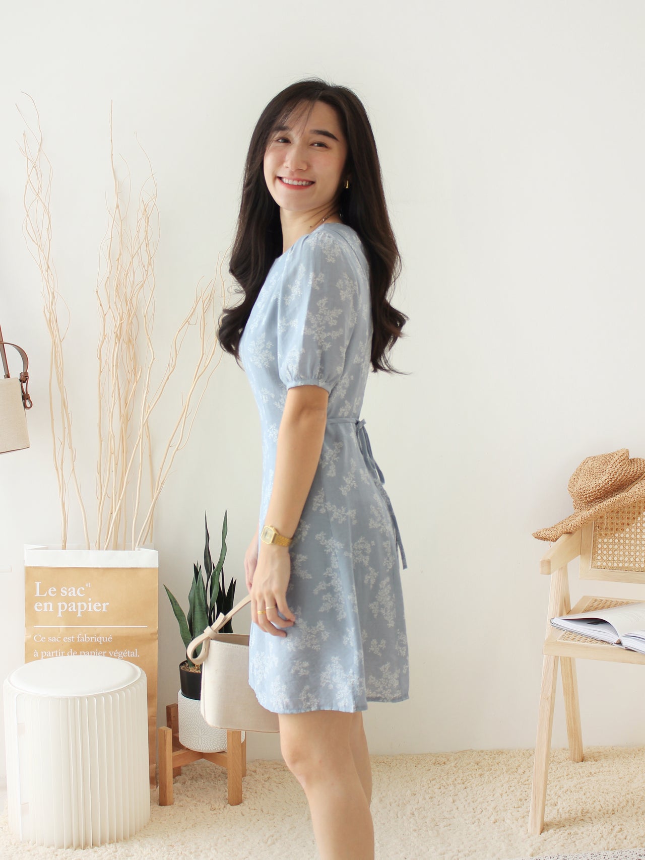 VIVI KOREAN Blue Floral Dress