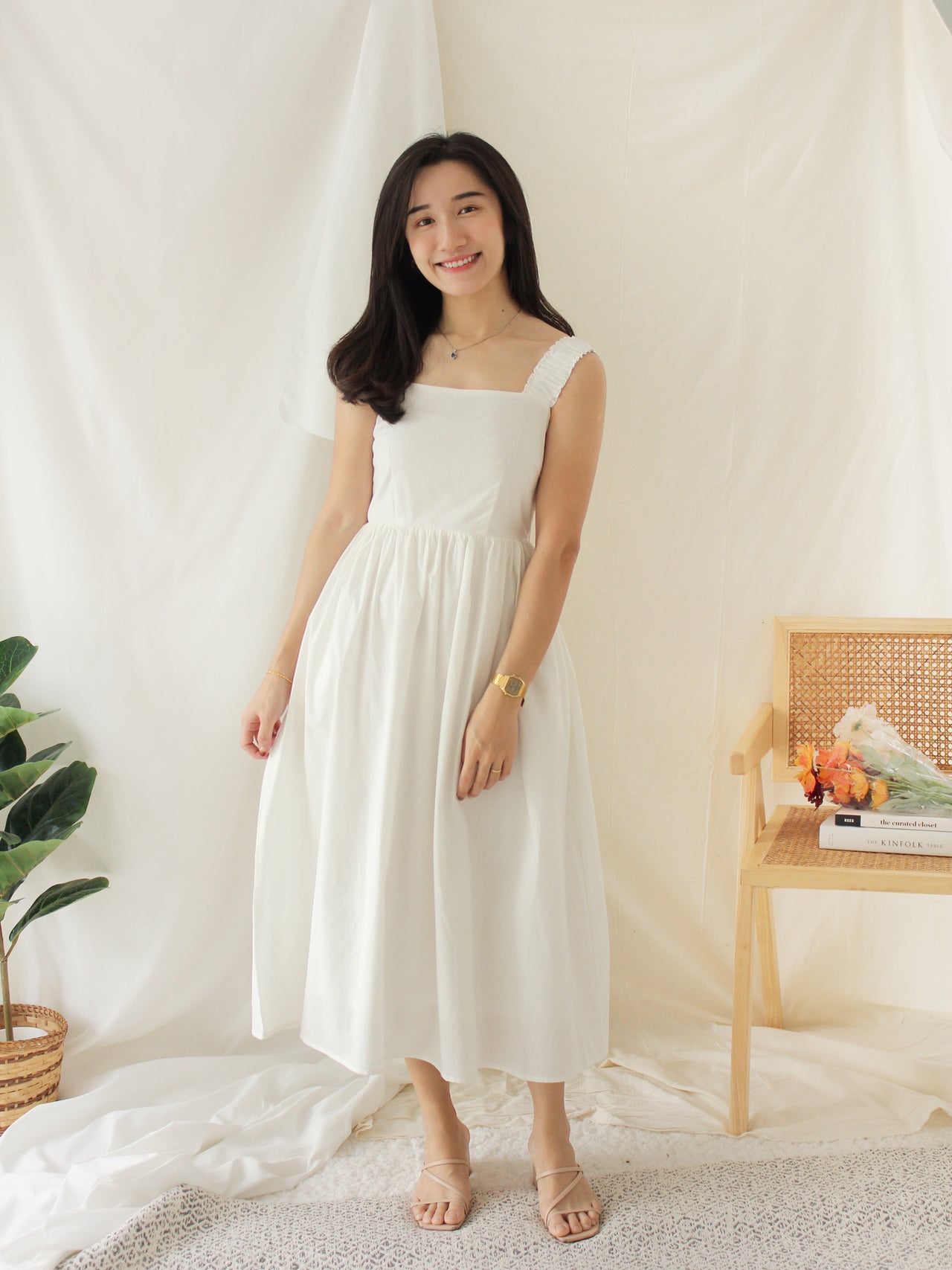 ALINE SMOCKED LONG DRESS
