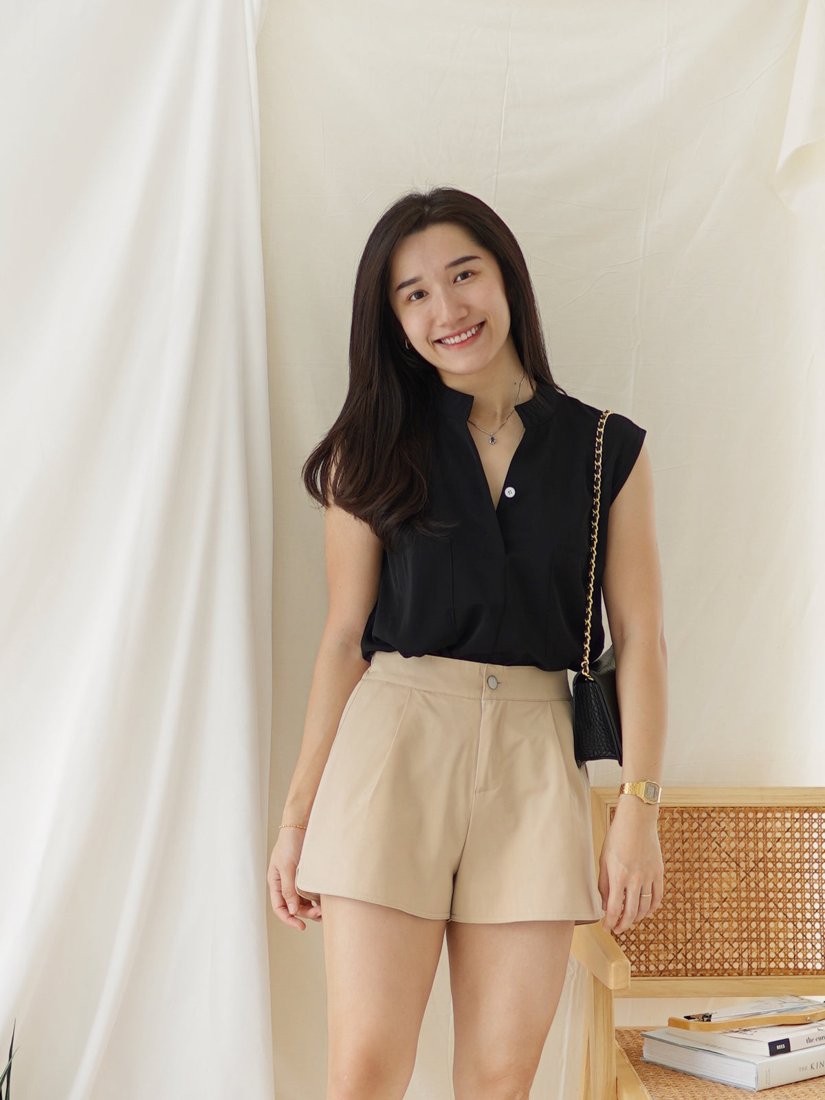 CHLOE SLEEVELESS TOP - LovelyMadness Clothing Malaysia