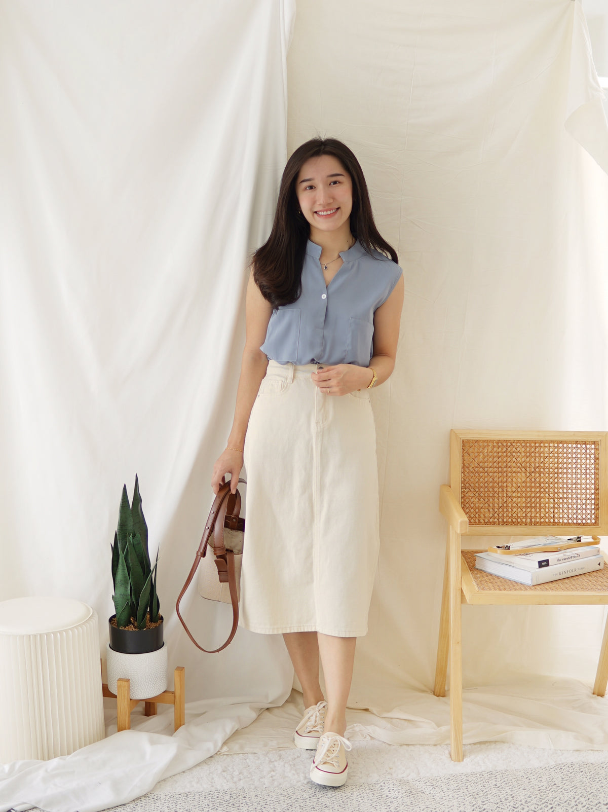 CHLOE SLEEVELESS TOP - LovelyMadness Clothing Malaysia
