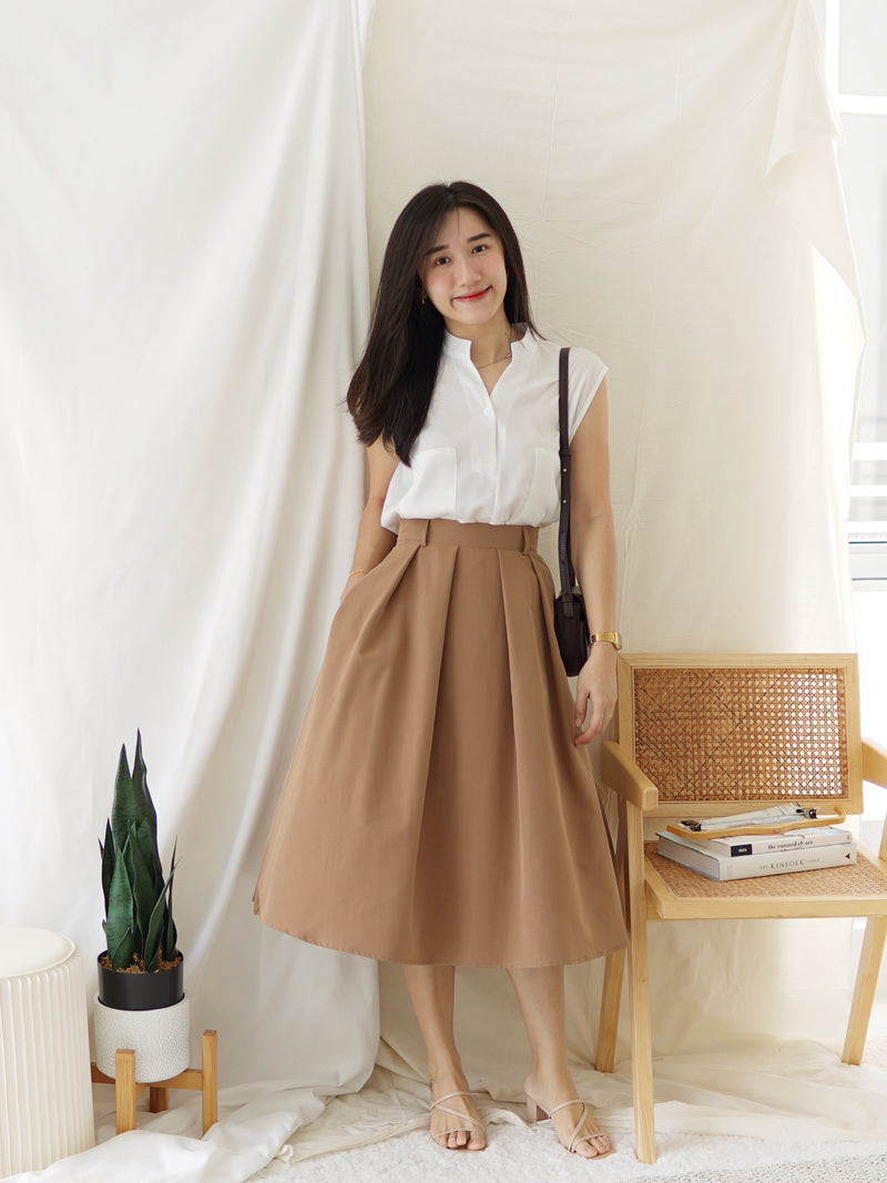 CHLOE SLEEVELESS TOP - LovelyMadness Clothing Malaysia