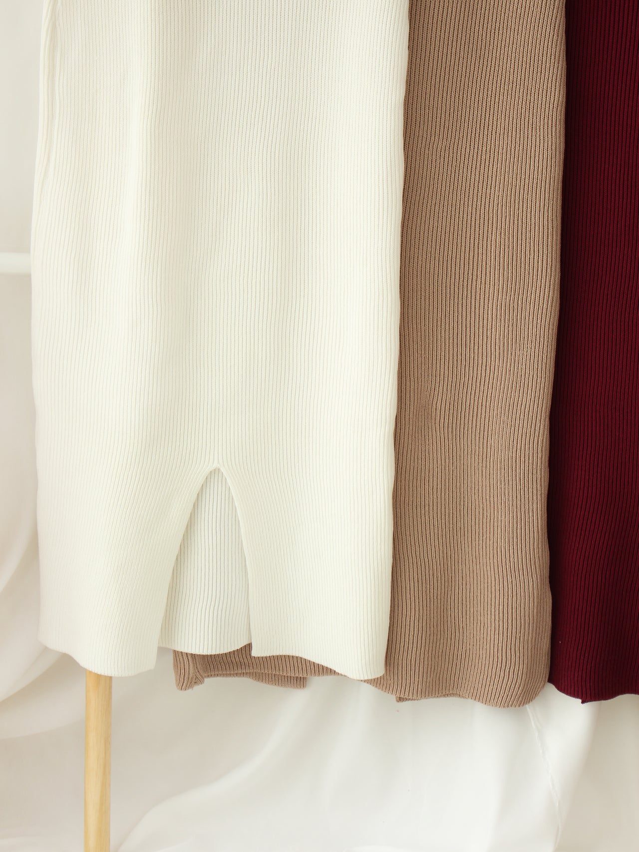 ROZEA KNIT SQUARE DRESS