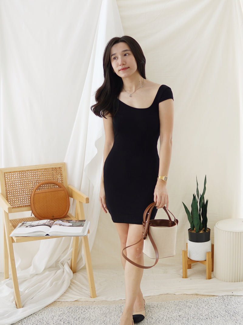 OBLIQUE BODYCON DRESS - LovelyMadness Clothing Malaysia