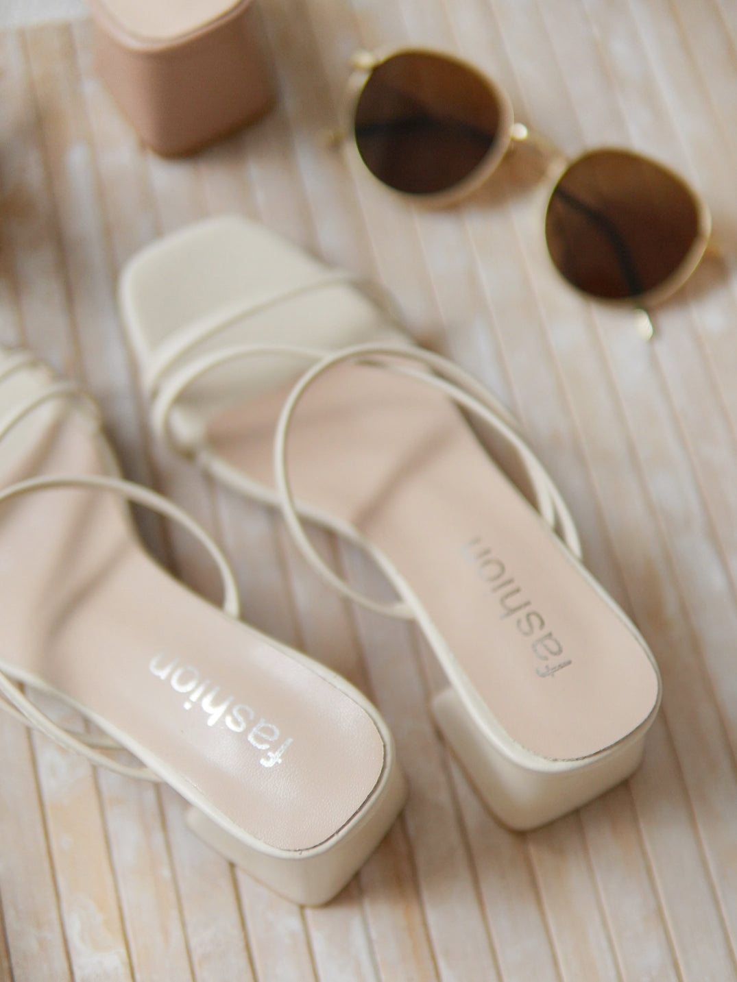 CLAIRE HEEL SANDALS