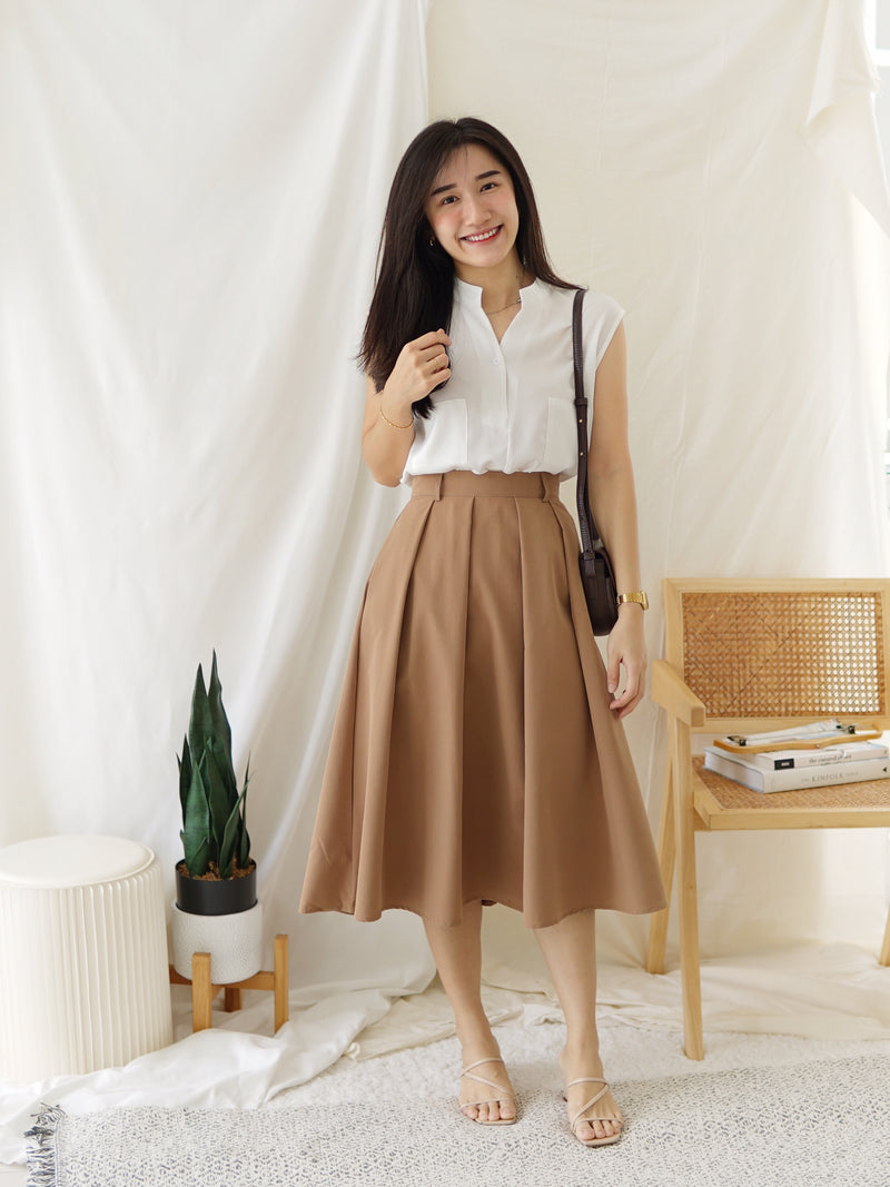 CHLOE SLEEVELESS TOP - LovelyMadness Clothing Malaysia