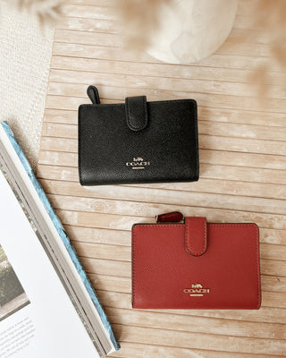 COACH CROSSGRAIN MEDIUM CORNER ZIP WALLET - LovelyMadness Clothing Malaysia