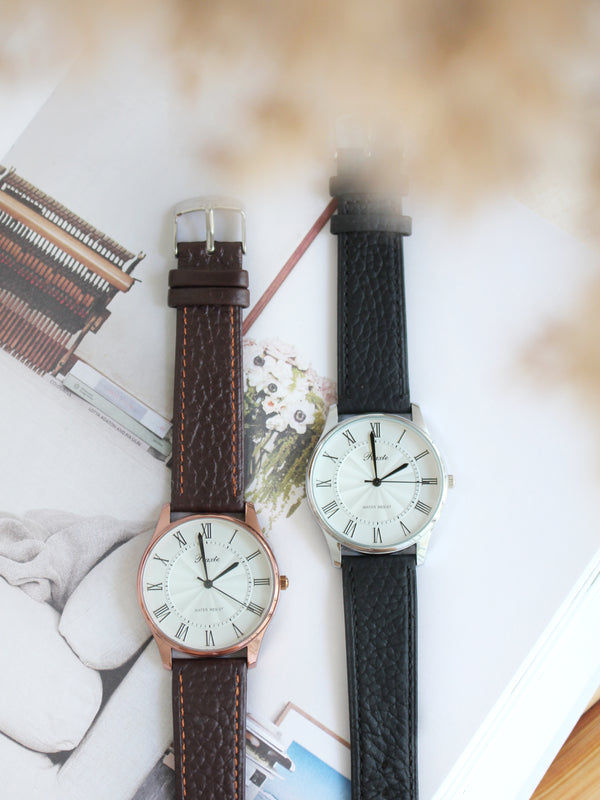 RAXTE LEATHER ROUND WATCH - LovelyMadness Clothing Malaysia